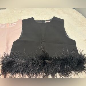 La’Ros Feather Trim Top